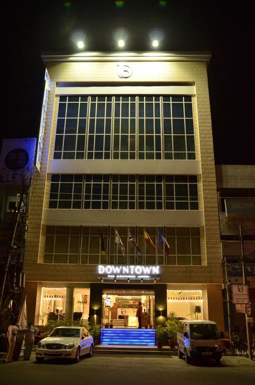 Hotel Down Town Jalandhar Exteriör bild