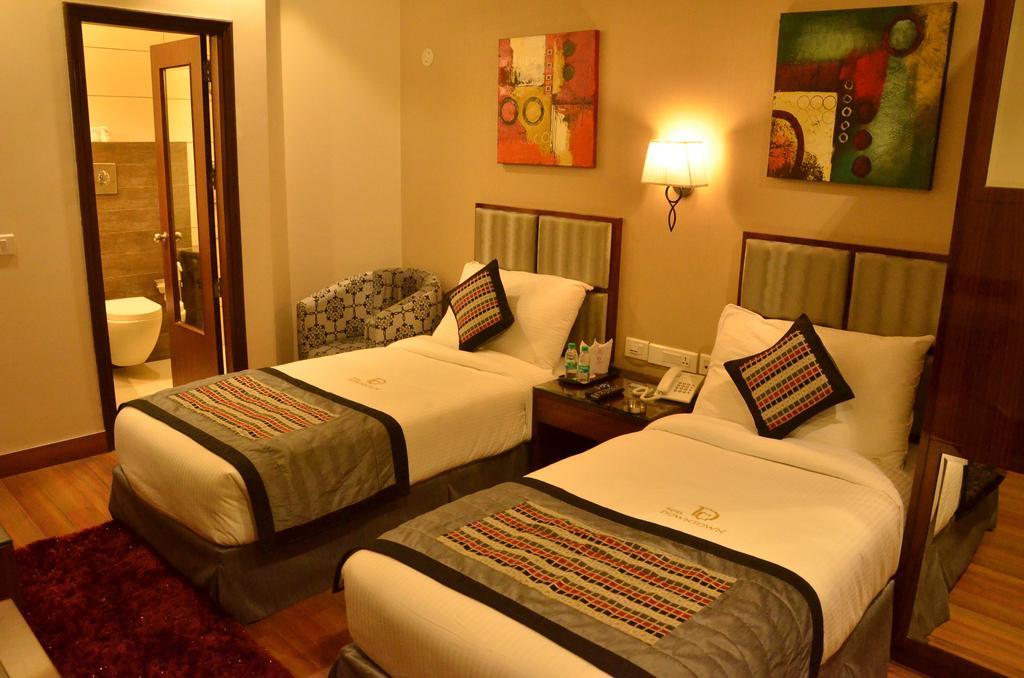 Hotel Down Town Jalandhar Rum bild