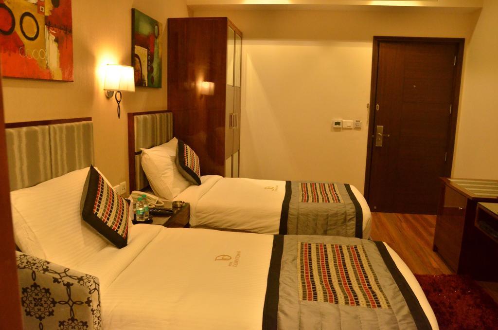 Hotel Down Town Jalandhar Rum bild